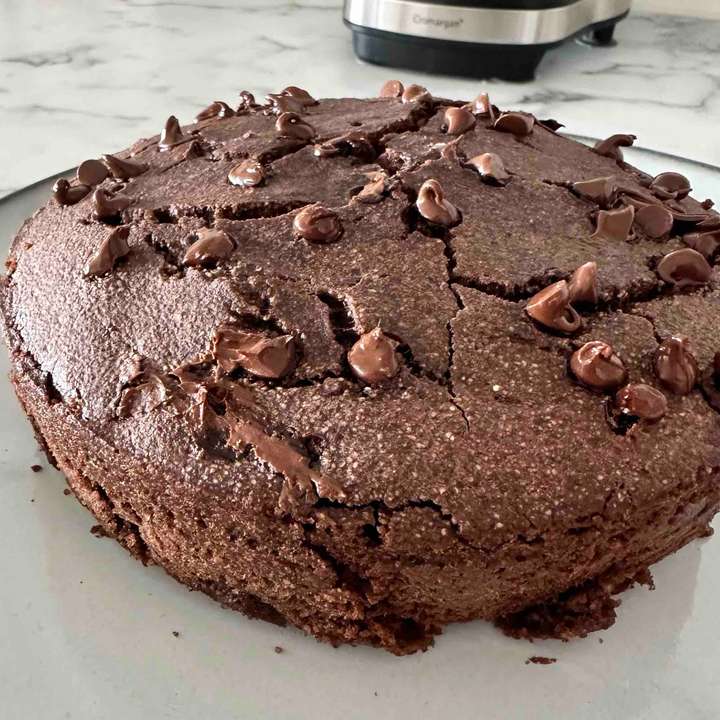 Banana rawa cake
