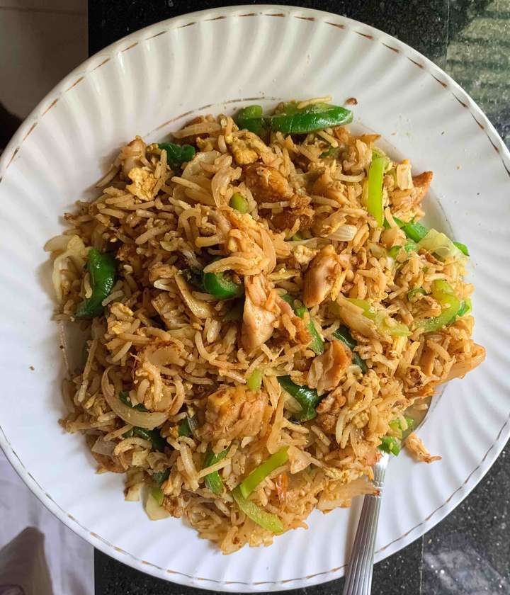 CHICKEN FRIED RICE 