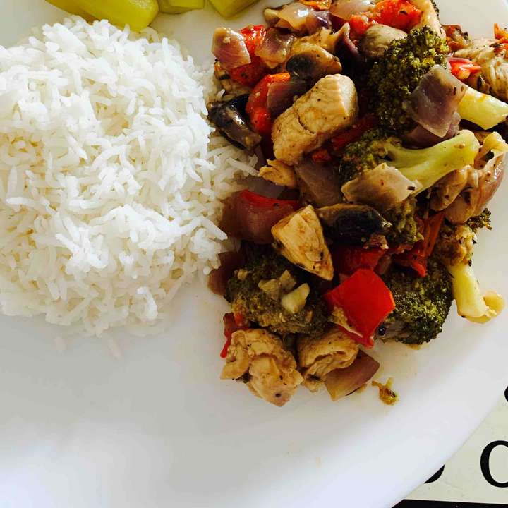 No sauce stir fry chicken with veggies