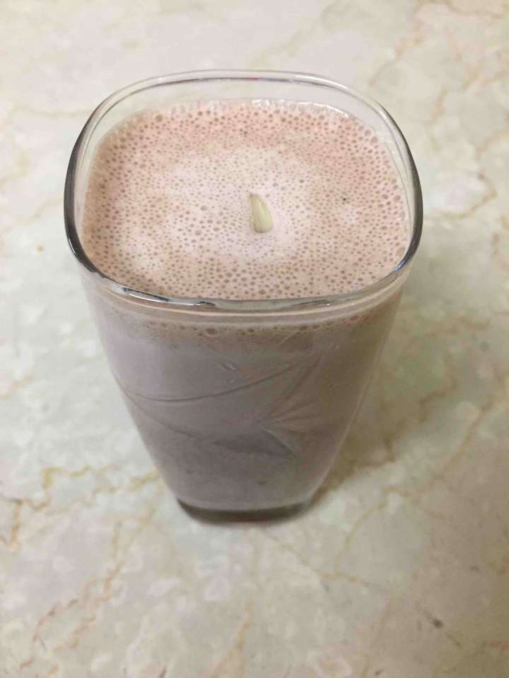 Chocolate Strawberry Smoothie 