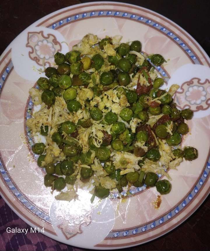 Chatpata Matar Chicken