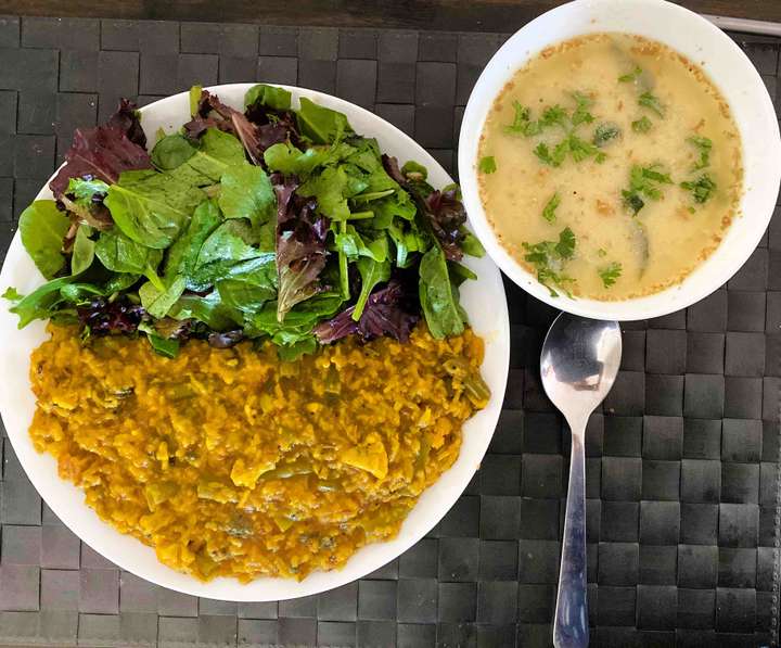 Veg Masala Khichadi & Kadhi