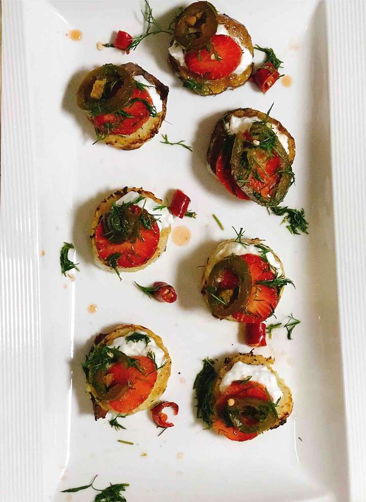STRAWBERRY SWEET POTATO CROSTINI