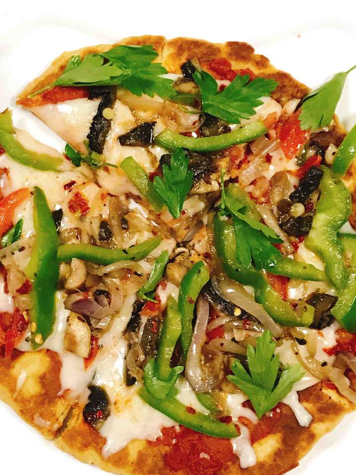 Veggie Delight Pizza 