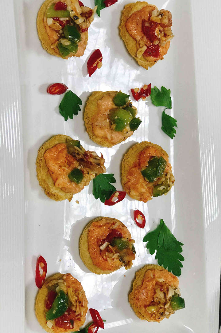 Cheese Canapé 