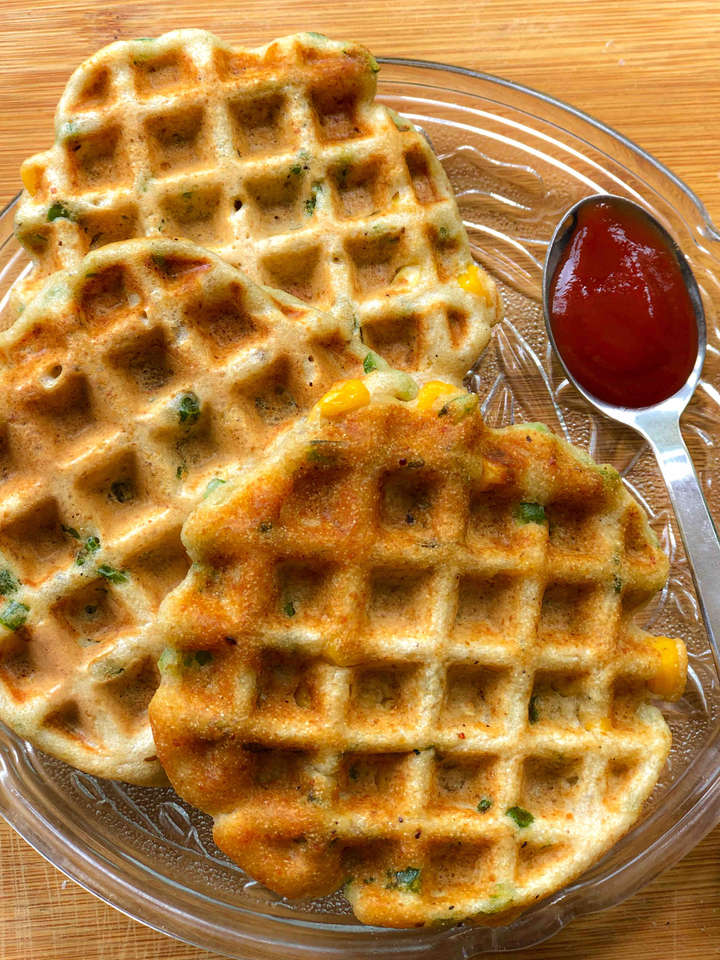 Corn capsicum waffles