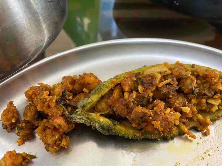 Stuffed Bitter Guord with Prawns