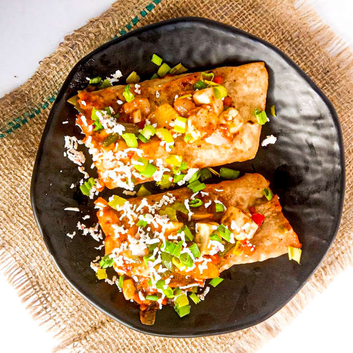 Chilli Paneer Frankie
