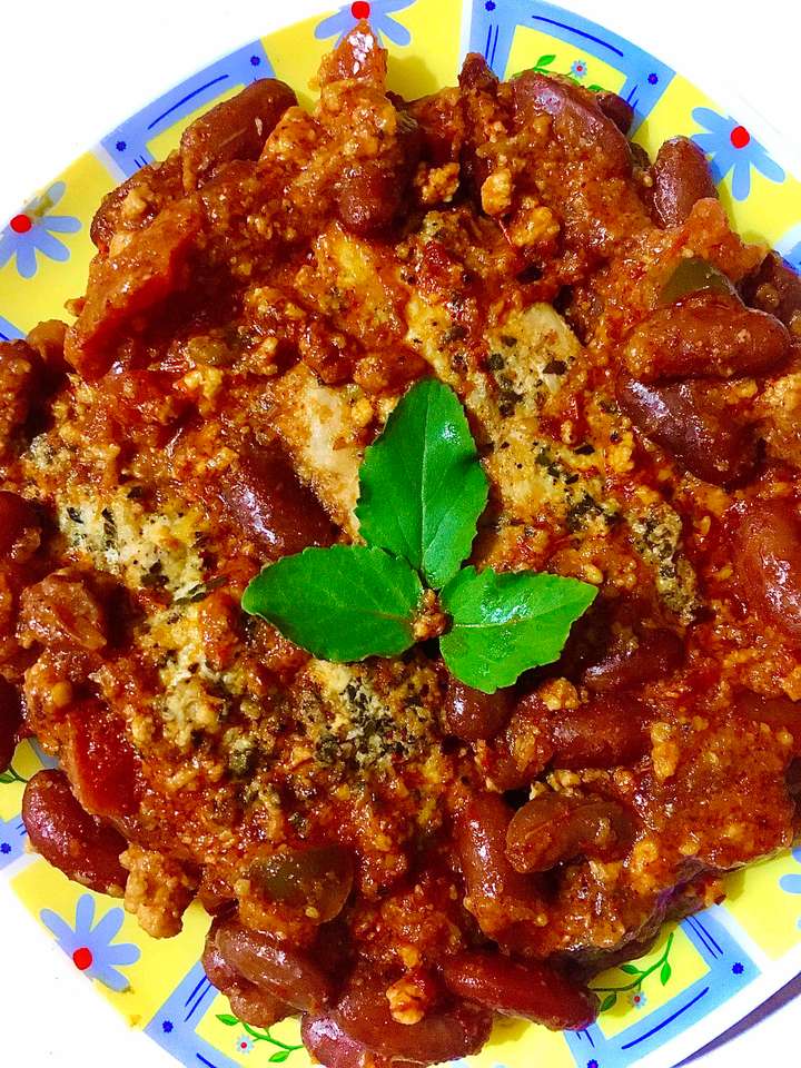 Chicken breast in Kidney beans curry sauce