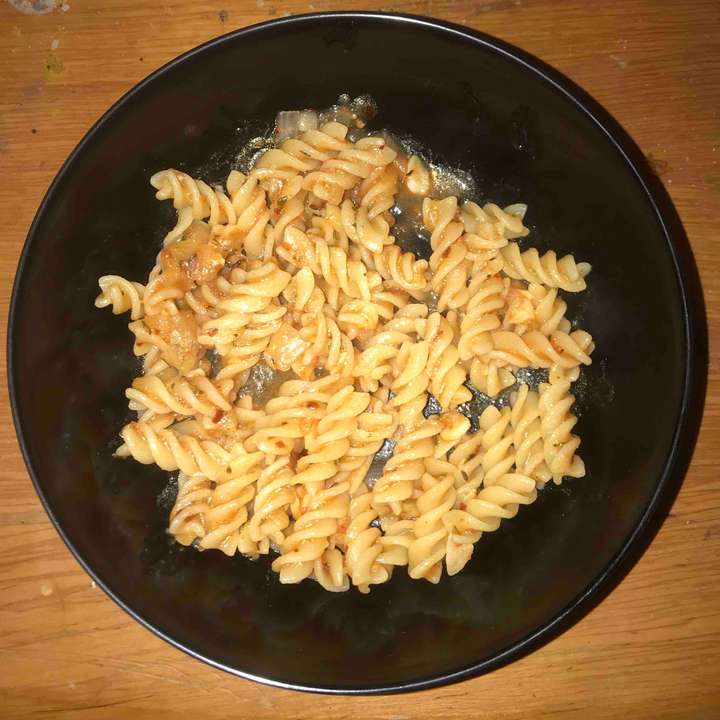 Red sauce pasta 