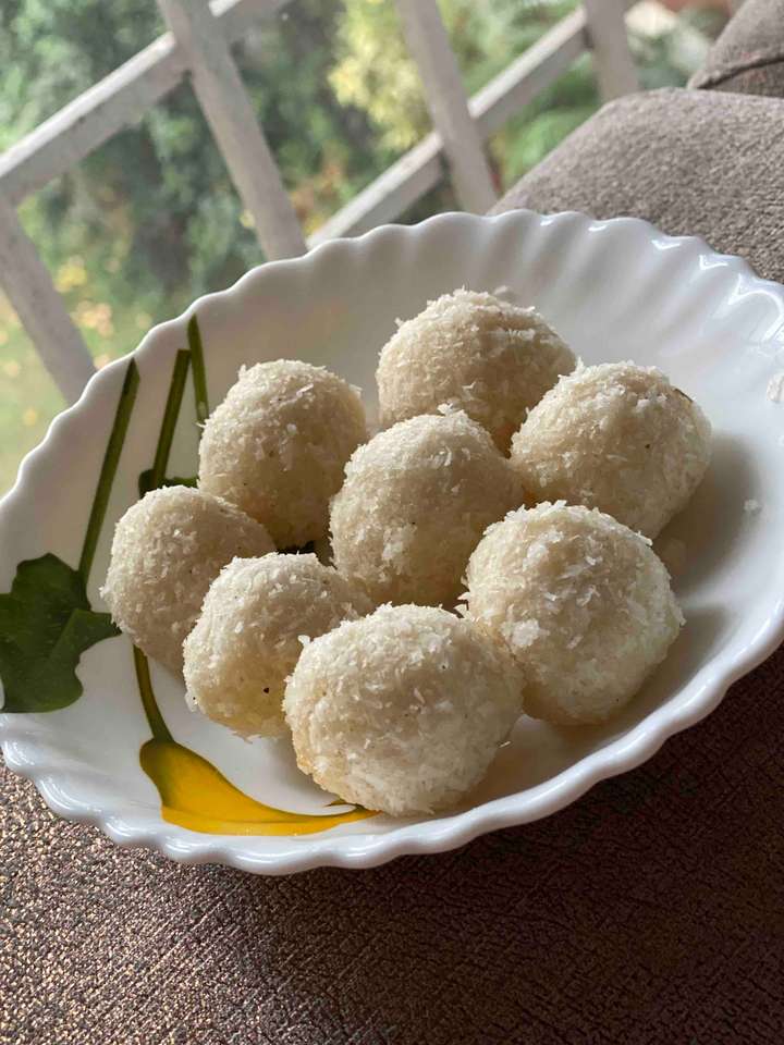Quick fix Coconut ladoo 