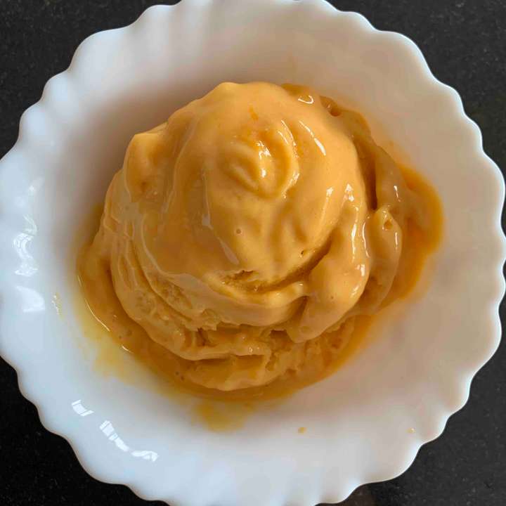 mango whey ice cream 🍦 