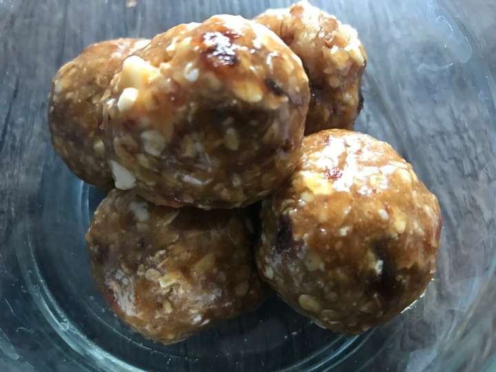 Oatty-nutty Bombs