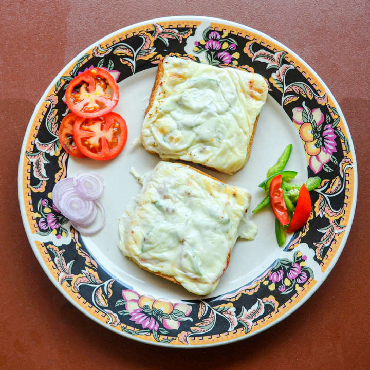 Double Cheese Open Sandwich