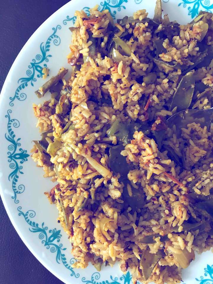 One pot broad beans rice
