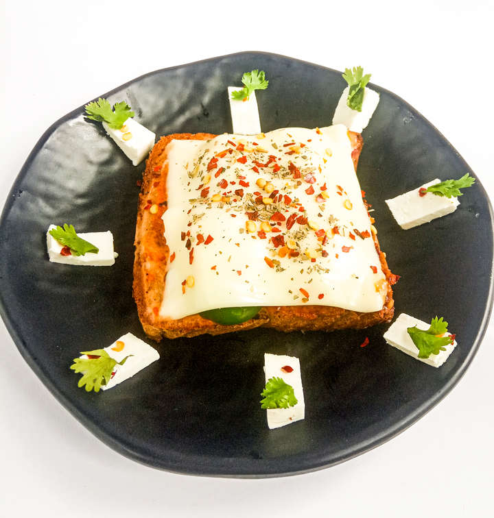 Paneer Tikka Bread