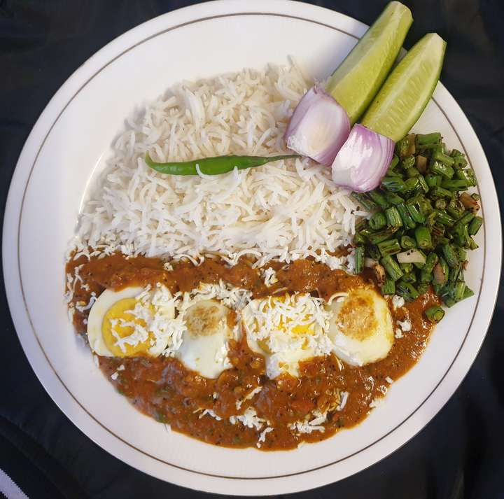 Egg Curry Rice