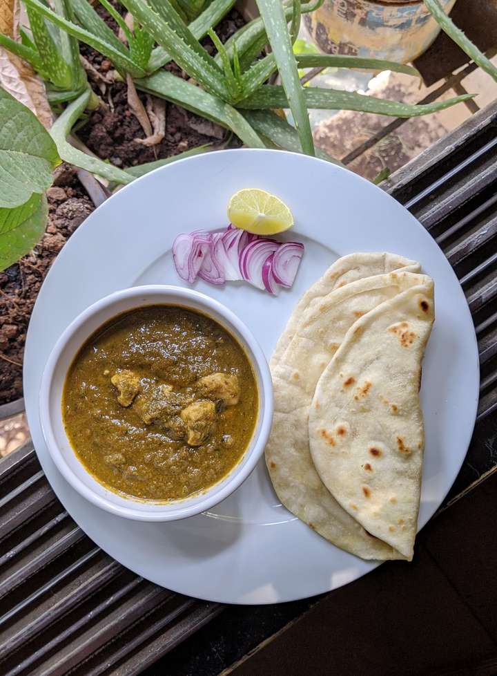 Chicken Curry with Naan