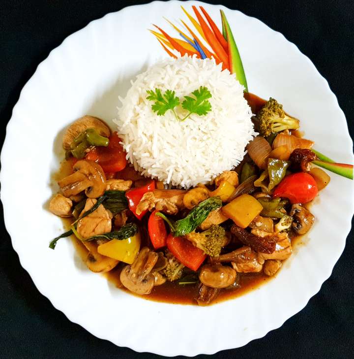 Stir fry Chicken and Veggies & Steamed Rice