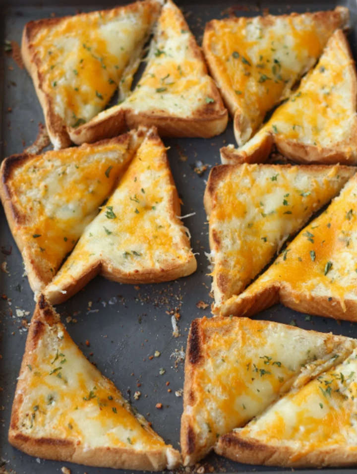 Three cheese Garlic Texas Toast