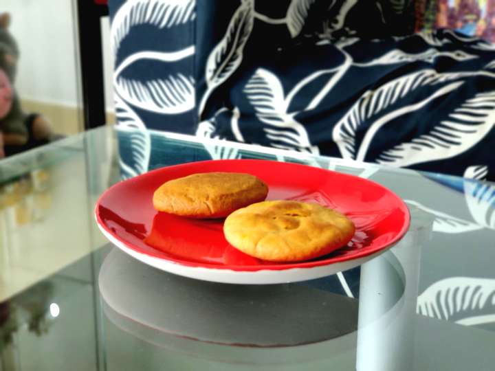 Healthy baked Kachori