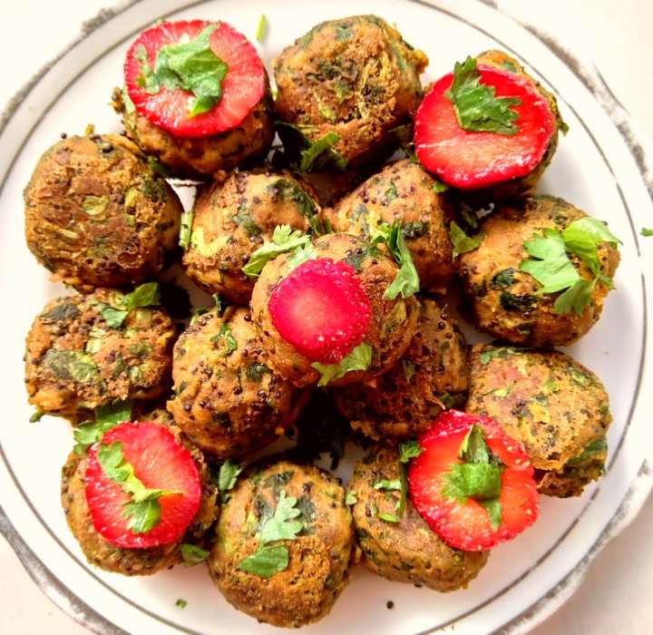 Soya greens balls