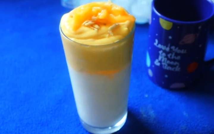 Mango dalgona milk shake